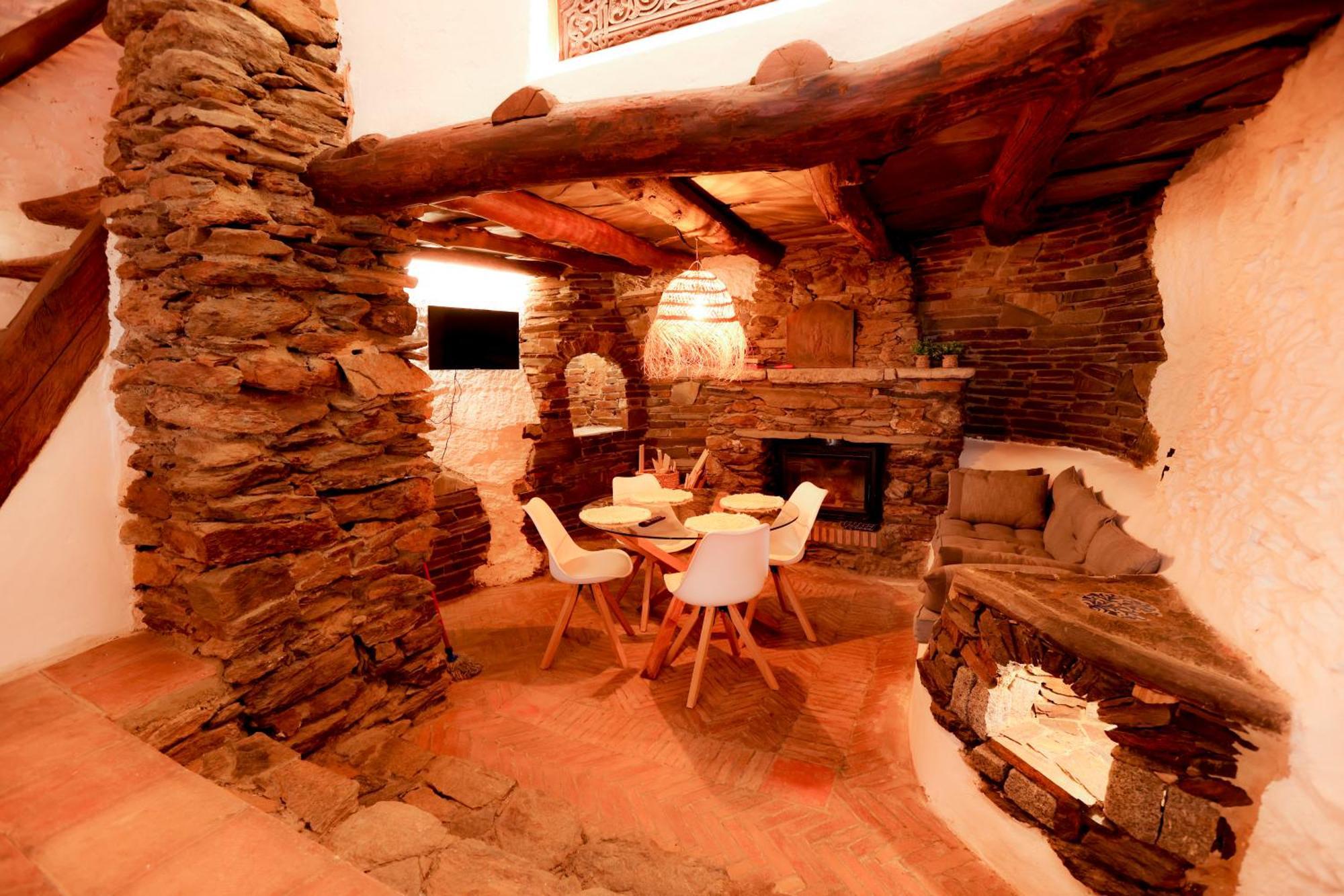 Casa De Los Titeres Pitres Exterior photo